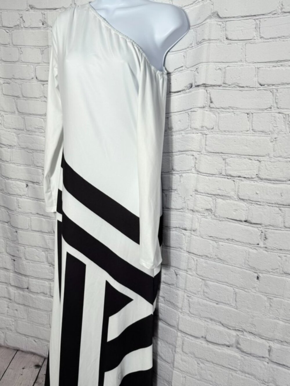 SHEIN Size Small One Shoulder Maxi Dress Black White Abstract Geometric Stretch - Picture 2 of 5